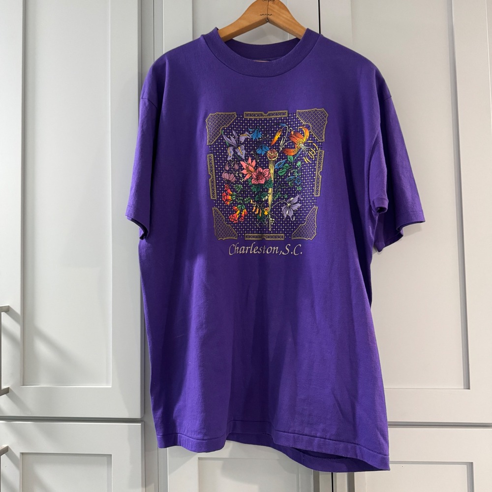 Vintage Hanes Charleston SC Floral Graphic T-Shirt Purple XL 90s